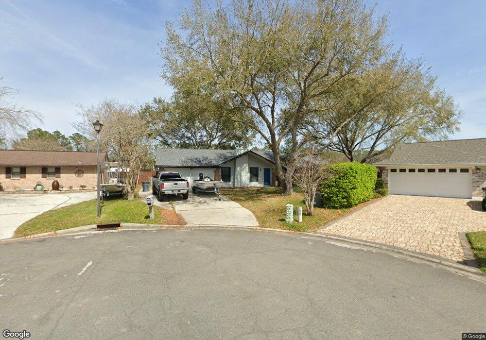 8059 Pineverde Ln, Jacksonville, FL 32244 - photo 1