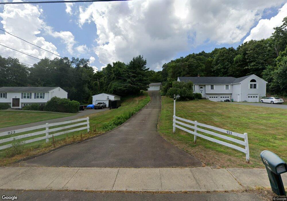 923 Clintonville Rd, Wallingford, CT 06492 - photo 1