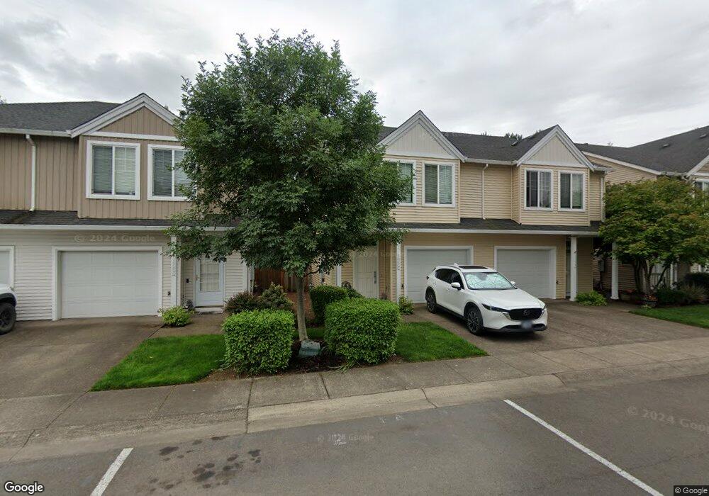 1559 NE 10th Place, Canby, OR 97013 - photo 1