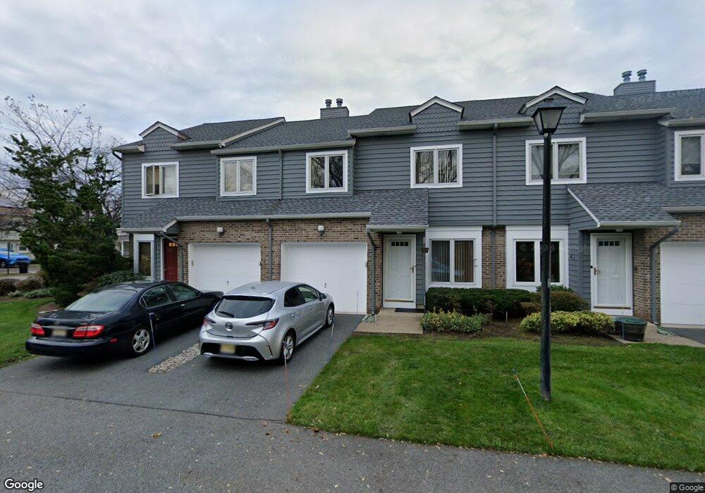 7-34 Cross Meadows unit 1X, Fair Lawn, NJ 07410 - photo 1