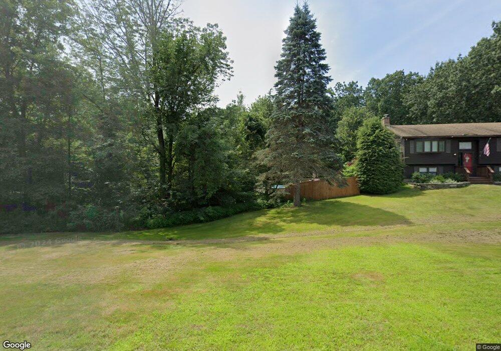 20 1/2 Emerald Dr, Derry, NH 03038 - photo 1