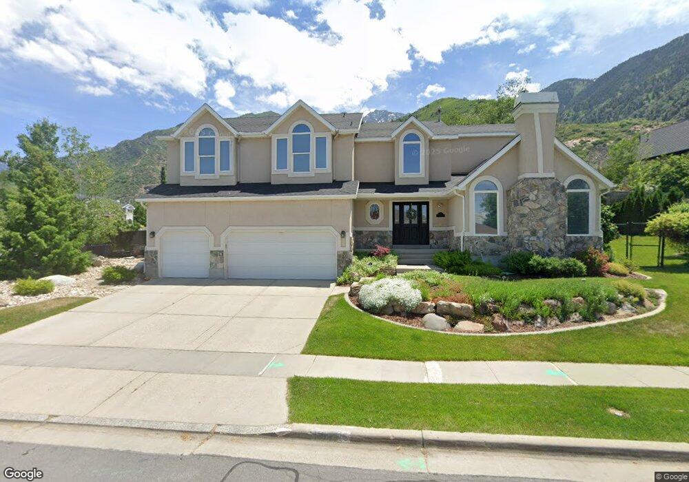 11645 Cassowary Dr, Sandy, UT 84092 - photo 1