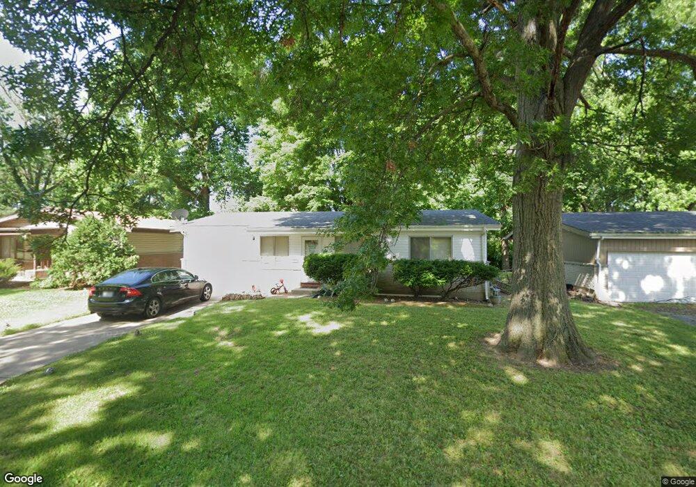 10715 Hallwood Dr, Saint Louis, MO 63136 - photo 1