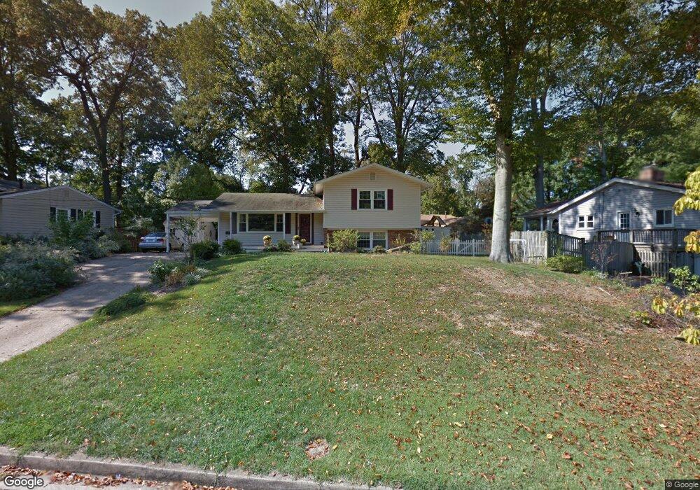 8218 Crown Court Rd, Alexandria, VA 22308 - photo 1