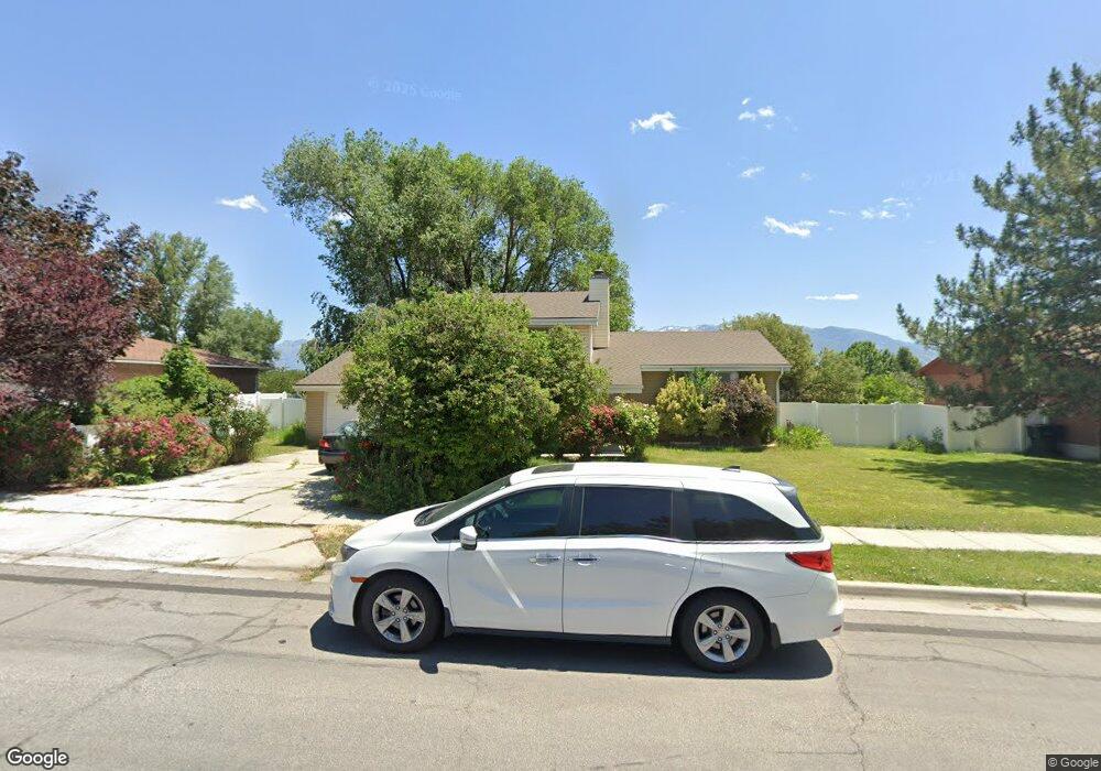 10467 S North Forty Way, South Jordan, UT 84095 - photo 1