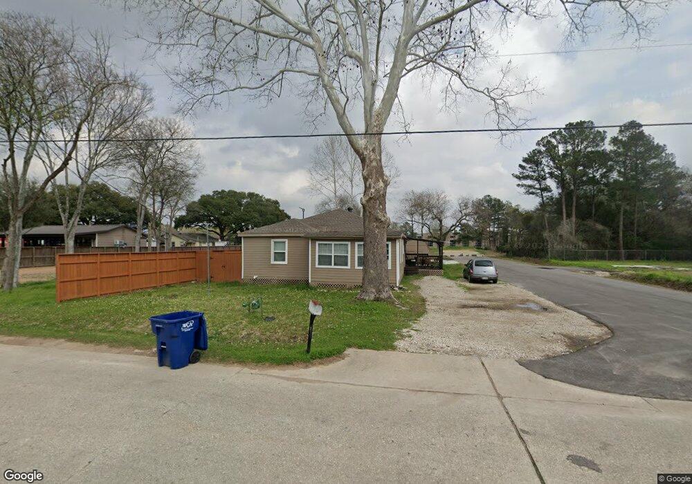 125 S Chestnut St, Tomball, TX 77375 - photo 1