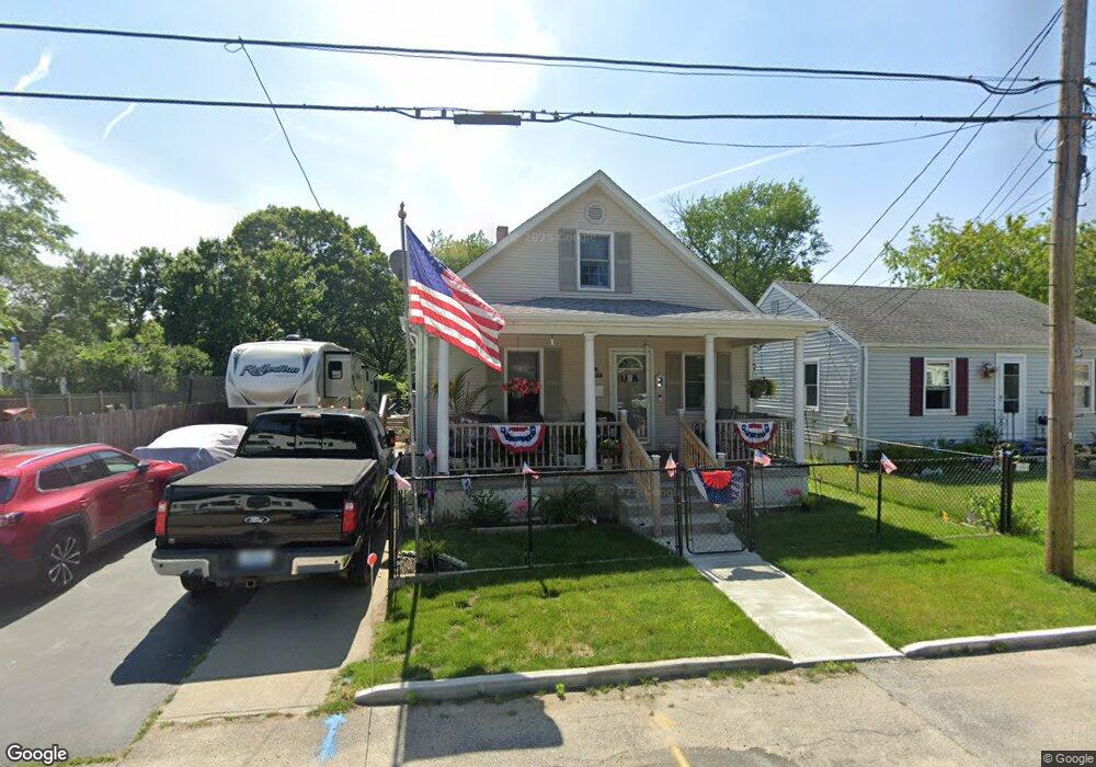 137 Holmes Rd, Warwick, RI 02888 - photo 1