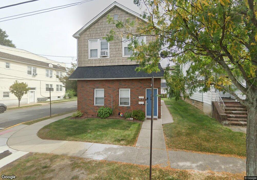 601 W Price St, Linden, NJ 07036 - photo 1