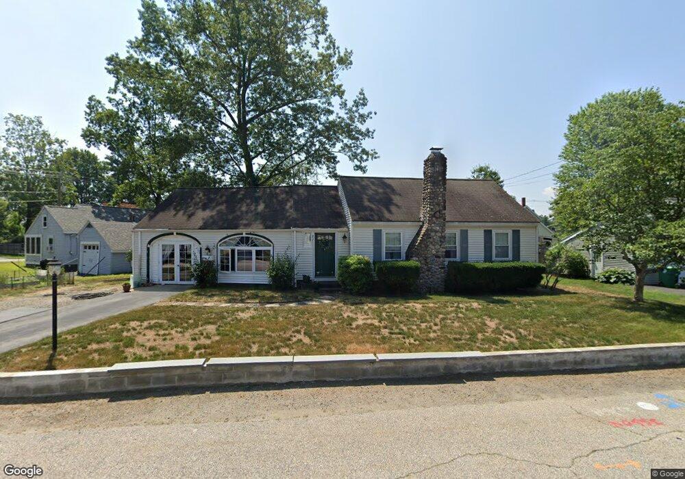 27 Berkshire Rd, Nashua, NH 03064 - photo 1