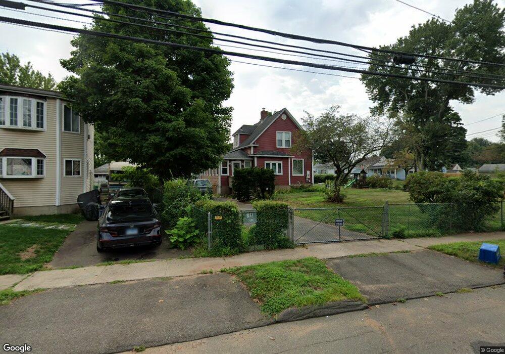 31 Gerrish Ave, East Haven, CT 06512 - photo 1