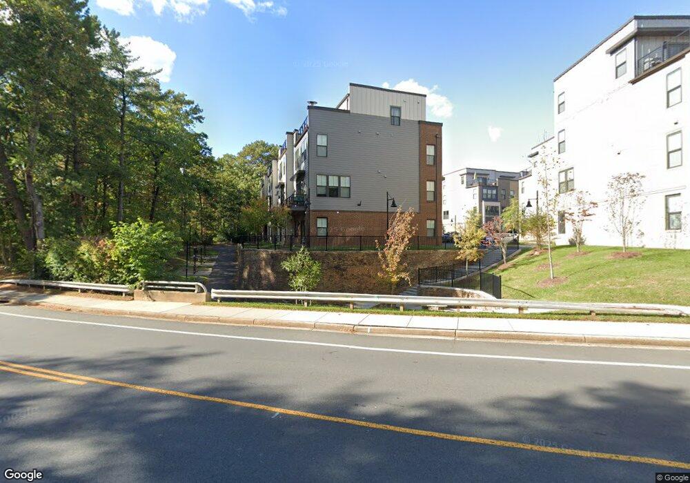 1635 Bandit Loop, Reston, VA 20190 - photo 1