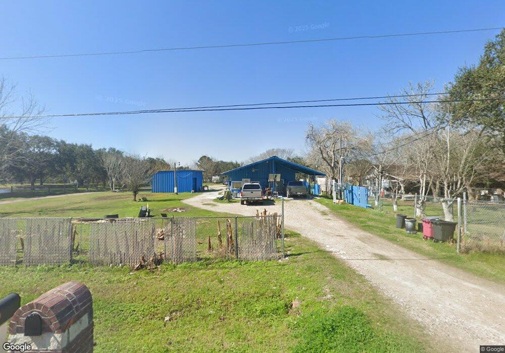 1027 County Road 480, Alvin, TX 77511 - photo 1