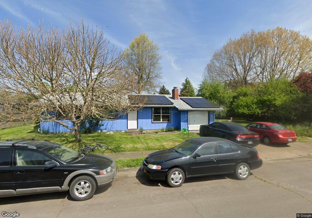 925 SE Richland Ave, Corvallis, OR 97333 - photo 1