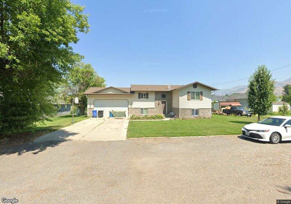 385 E 400 S, Hyrum, UT 84319 - photo 1