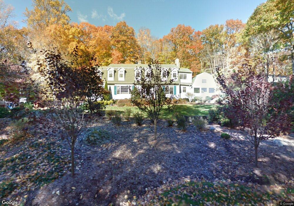 4 Greenlea Ct, Weston, CT 06883 - photo 1