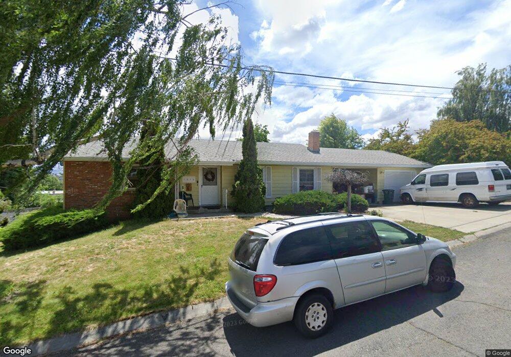 1016 NW Horn Ave, Pendleton, OR 97801 - photo 1