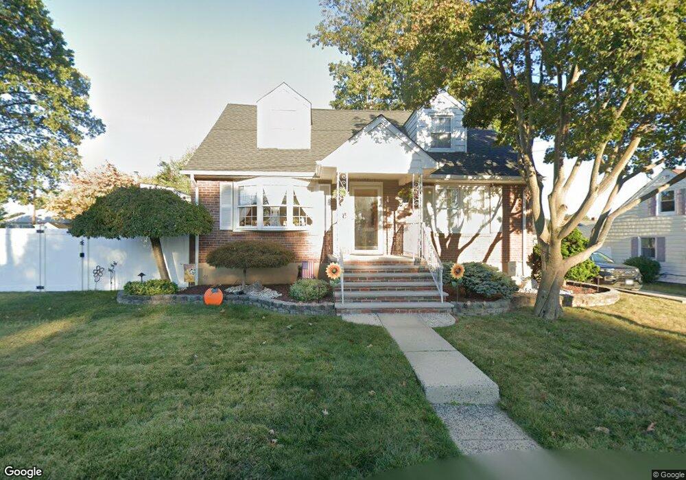 64 Beech St, Fords, NJ 08863 - photo 1