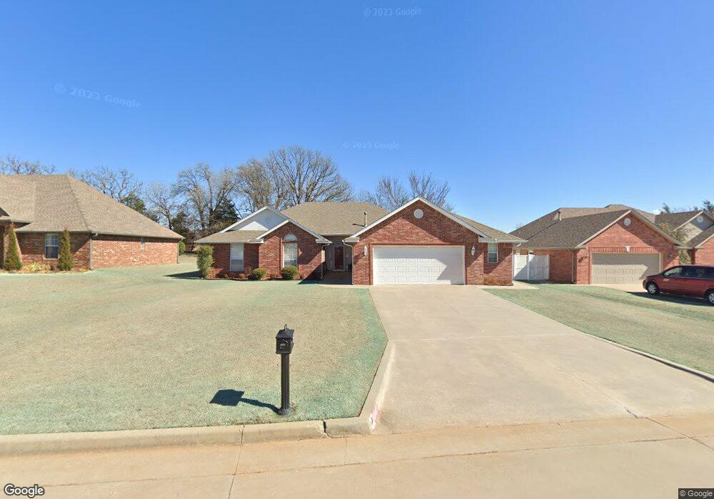 1507 Cedar Bend Ct, Shawnee, OK 74804 - photo 1