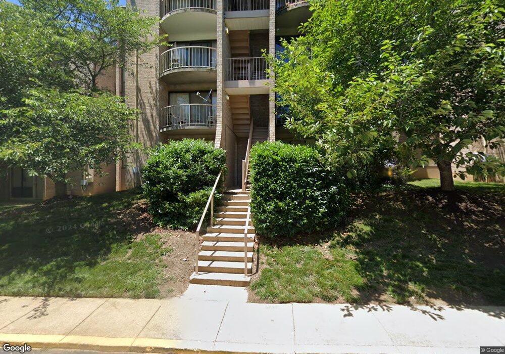 3311 Huntley Square Dr unit A1, Temple Hills, MD 20748 - photo 1