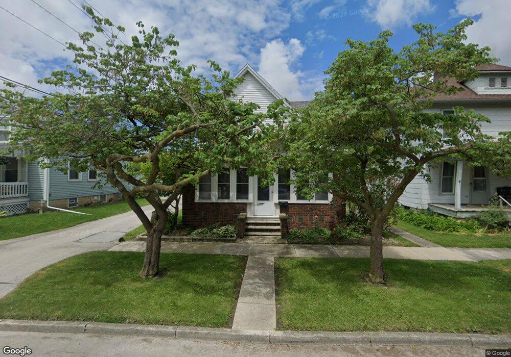 108 N Cherry St, Woodville, OH 43469 - photo 1