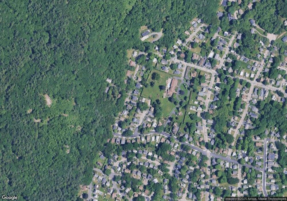 30 Carleton Rd, Waltham, MA 02451 - photo 1