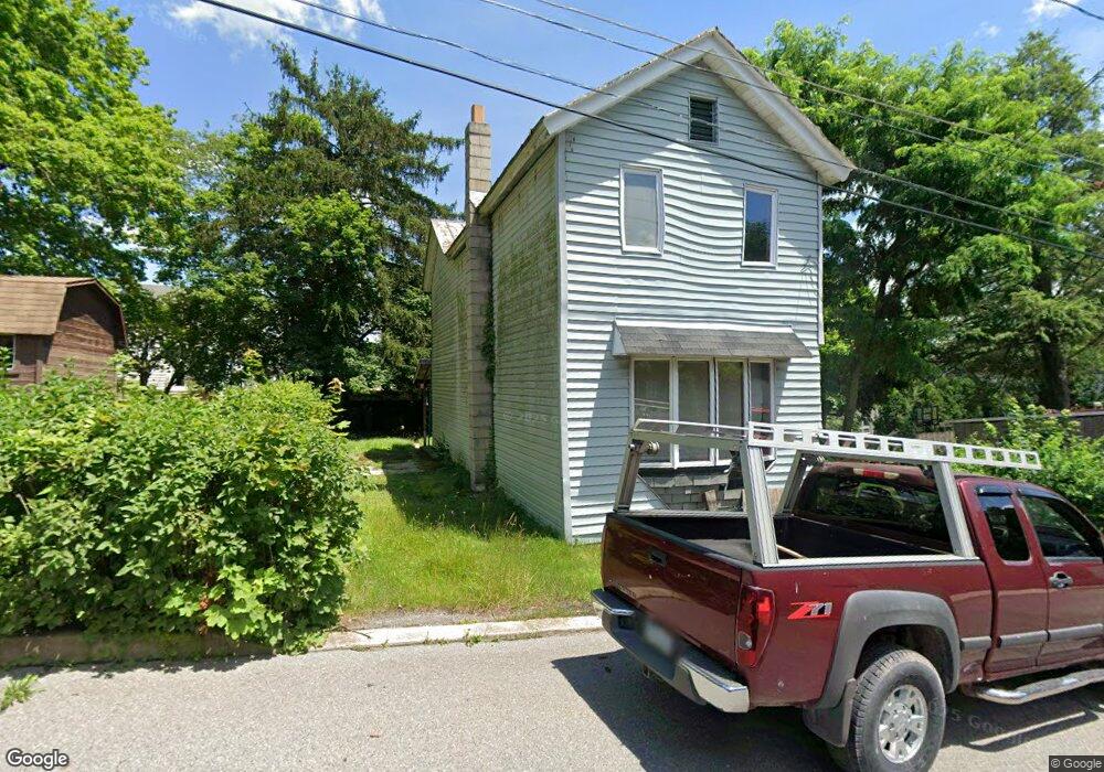 219 Lombard St, Tamaqua, PA 18252 - photo 1