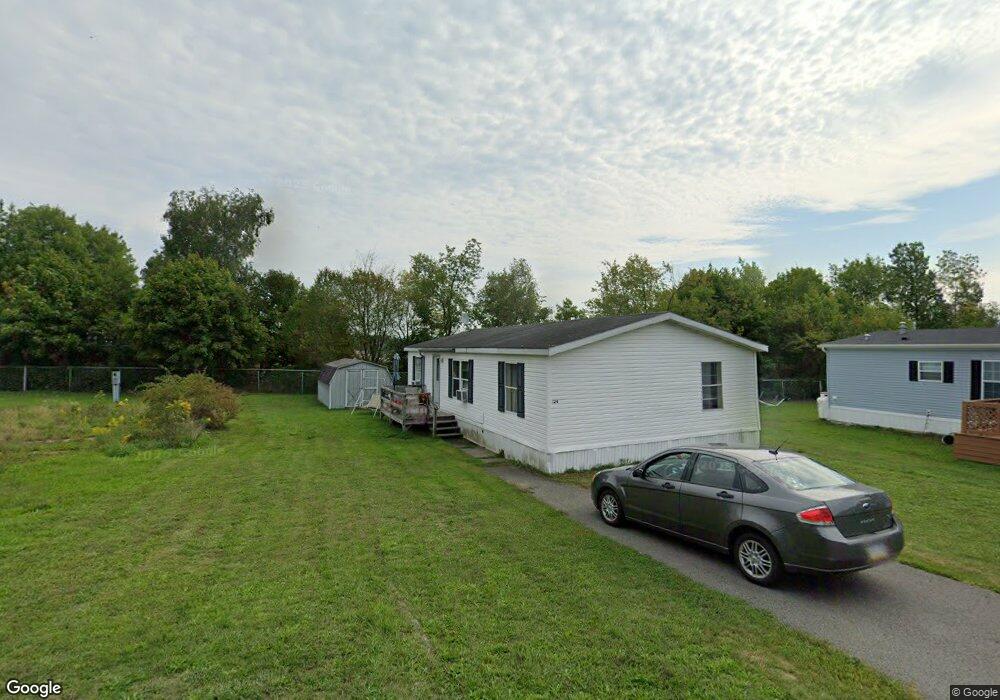 220 Tamworth Dr, Taylor, PA 18517 - photo 1