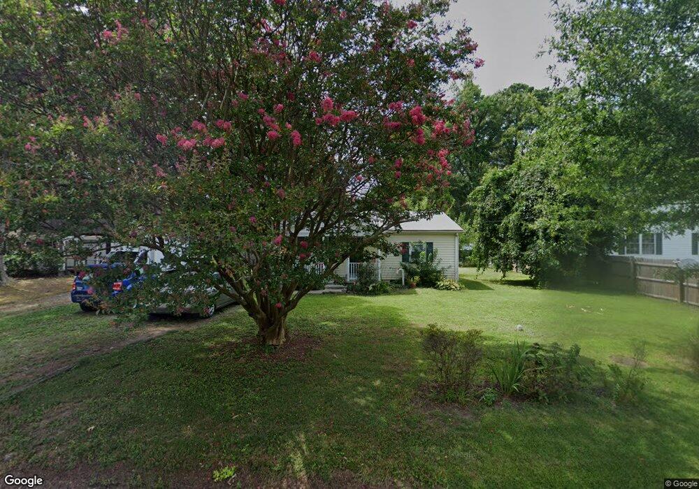 1083 Holly Vista Dr, Colonial Beach, VA 22443 - photo 1