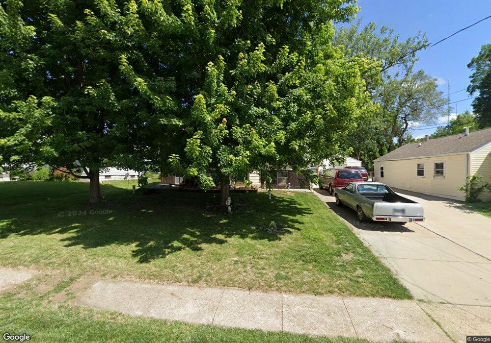 1506 E Creston Ave, Des Moines, IA 50320 - photo 1
