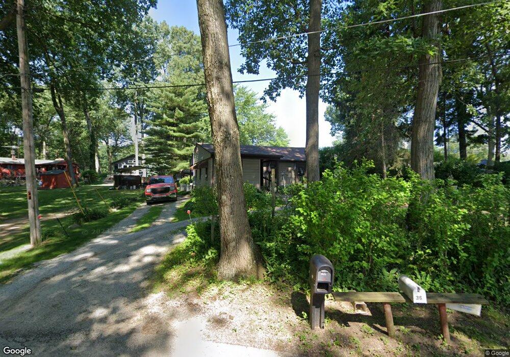 132 Nilewood Dr, La Porte, IN 46350 - photo 1