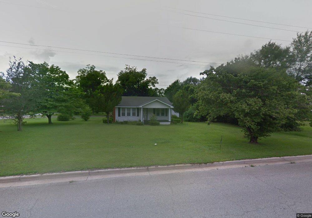 310 S Morris Ave, Donalsonville, GA 39845 - photo 1