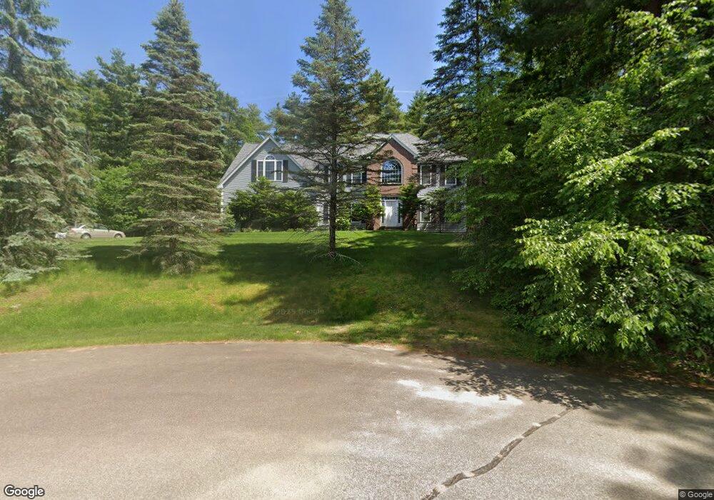 10 Sarahs Way, Hampstead, NH 03841 - photo 1