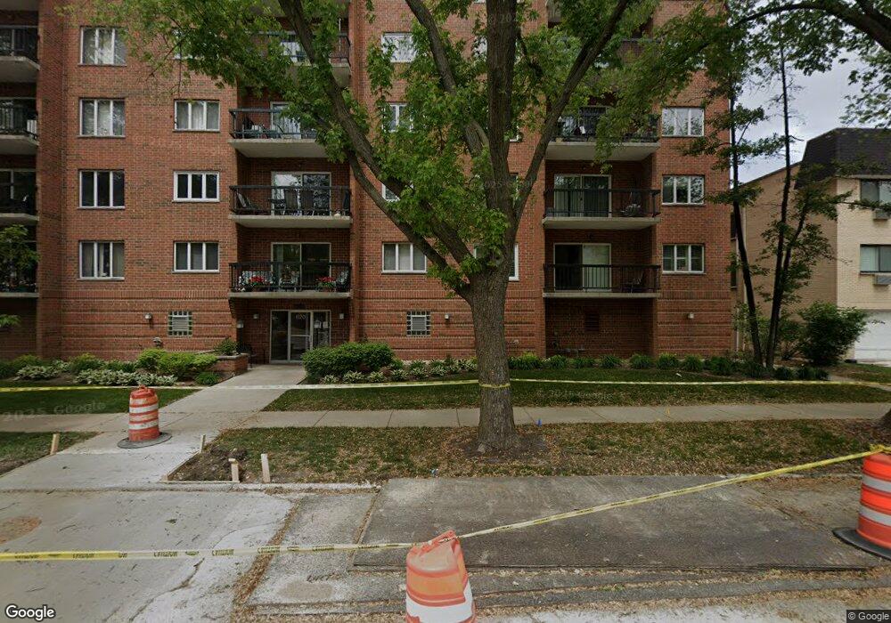 820 Graceland Ave unit 303, Des Plaines, IL 60016 - photo 1