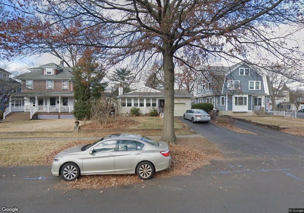 316 3rd St, Dunellen, NJ 08812 - photo 1