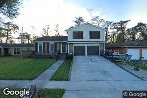 2640 Oakmere Dr, Harvey, LA 70058