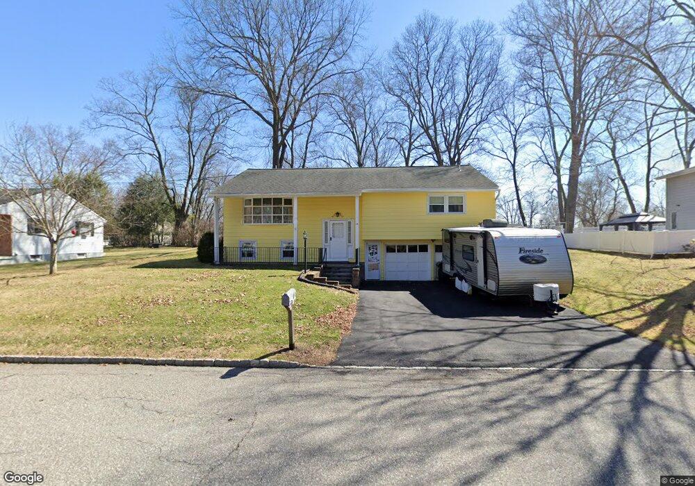 14 Westwood Dr, Walden, NY 12586 - photo 1