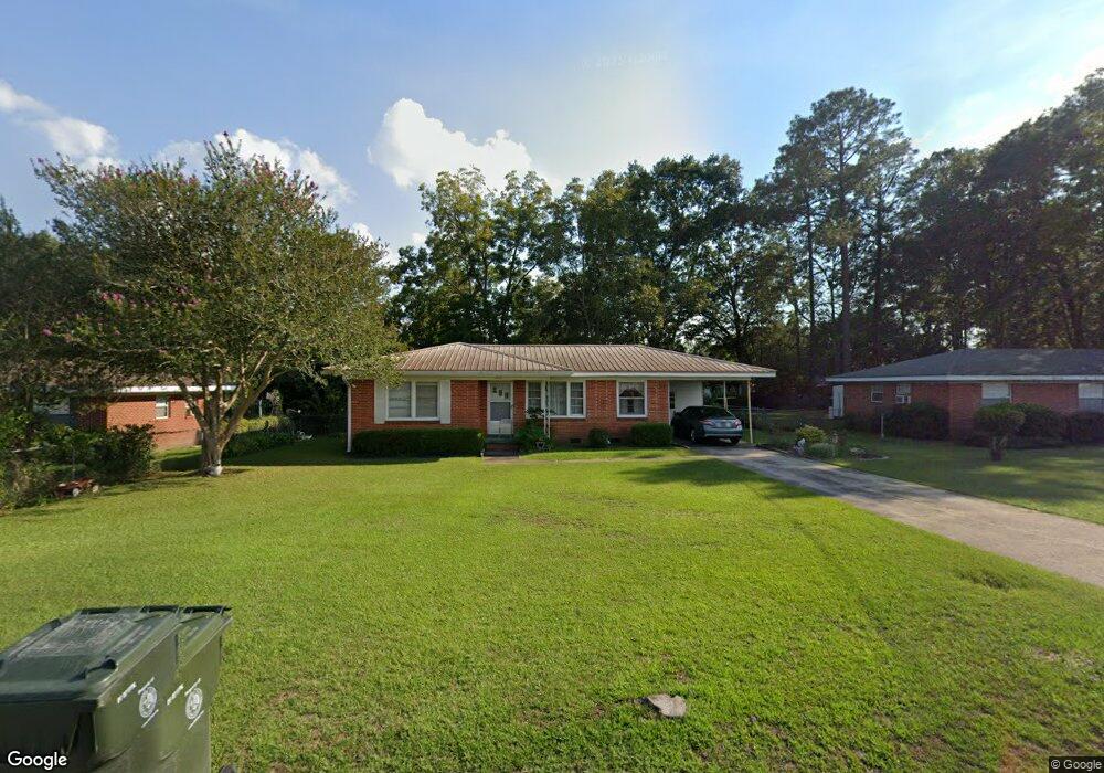 710 Moss St, Dothan, AL 36301 - photo 1