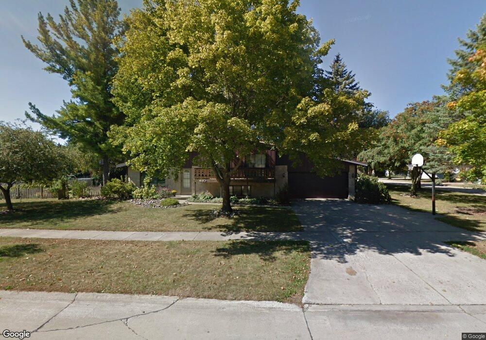 480 Franconian Dr E, Frankenmuth, MI 48734 - photo 1