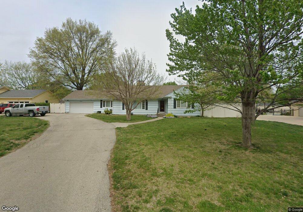 3616 SW Windsor Ct, Topeka, KS 66604 - photo 1