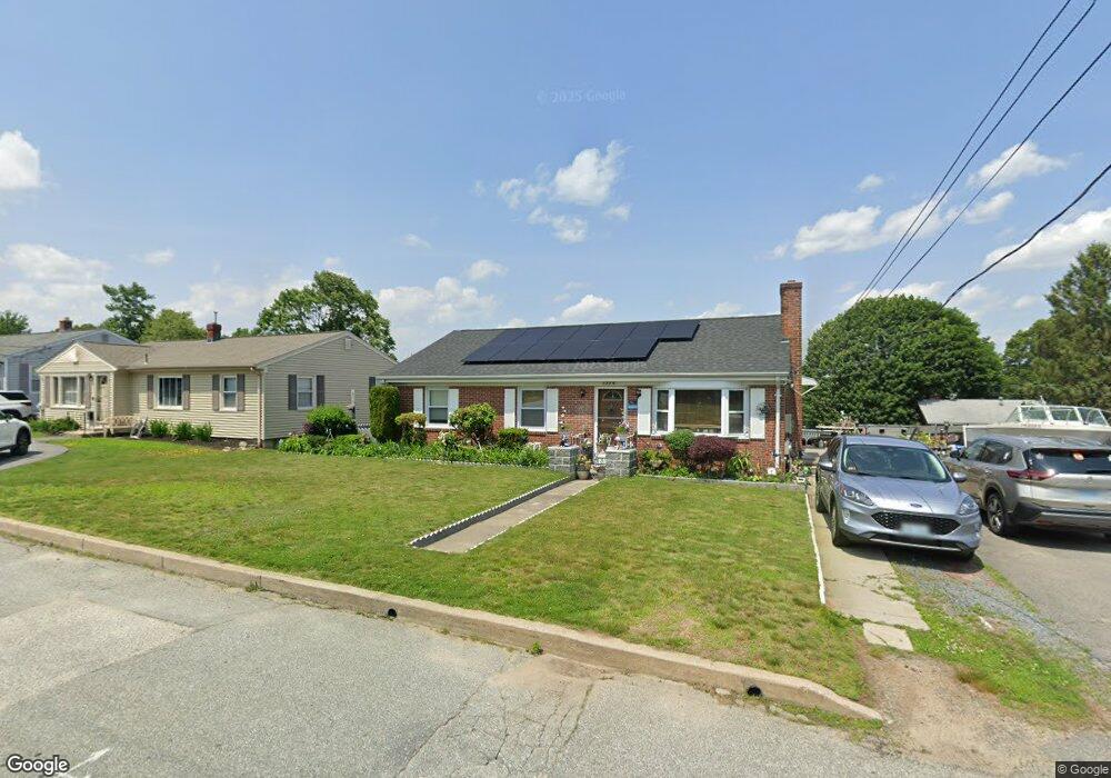 127 N View Ave, Cranston, RI 02920 - photo 1