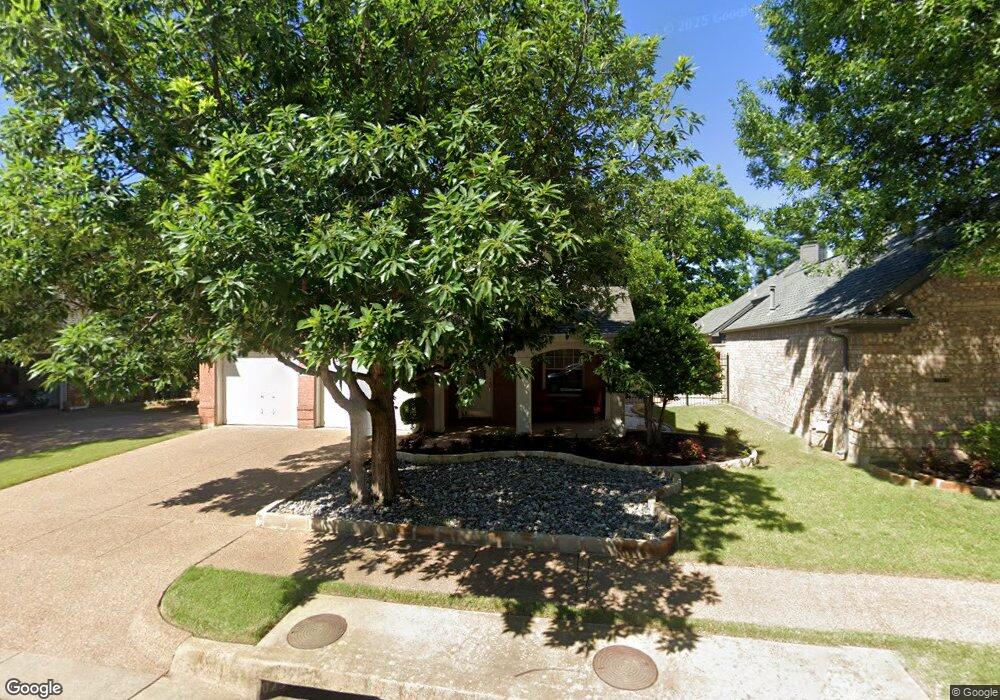 2401 Aberdeen Dr, Bedford, TX 76021 - photo 1