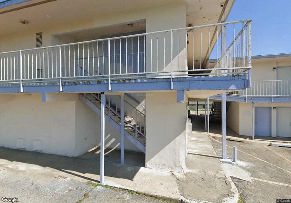 3846 SW Topeka Blvd, Topeka, KS 66609 - photo 1