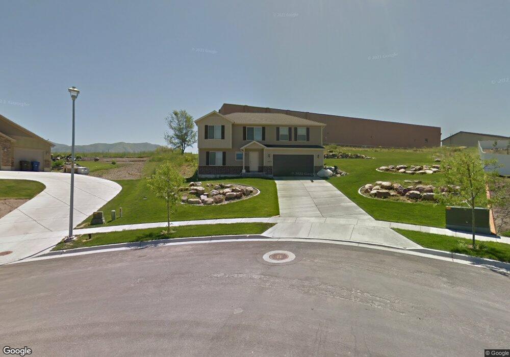 457 W 20 N unit 10, Hyrum, UT 84319 - photo 1