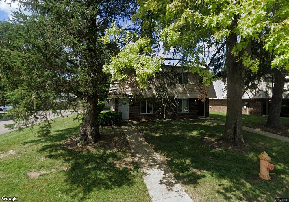 1924 Sharbot Dr unit 926, Columbus, OH 43229 - photo 1