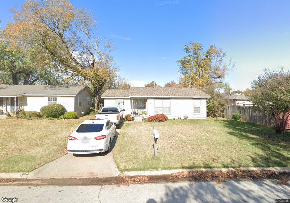 104 Charlene Dr, Hurst, TX 76053 - photo 1