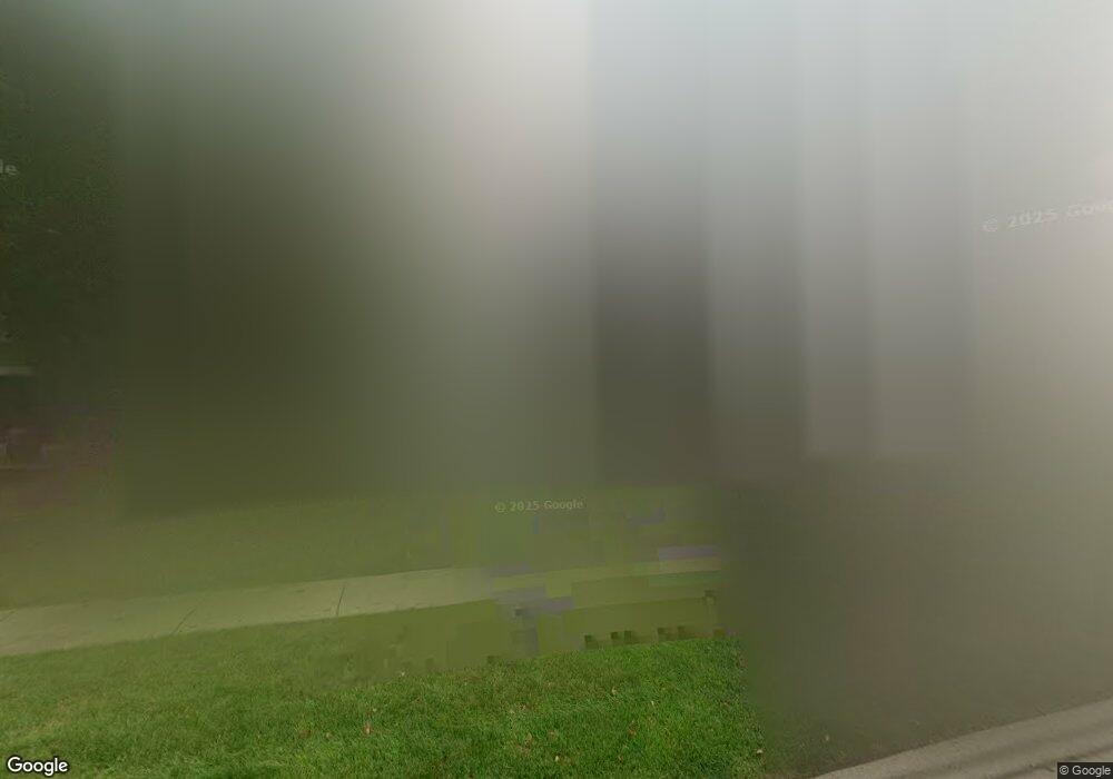 916 Cortney Dr, Carpentersville, IL 60110 - photo 1