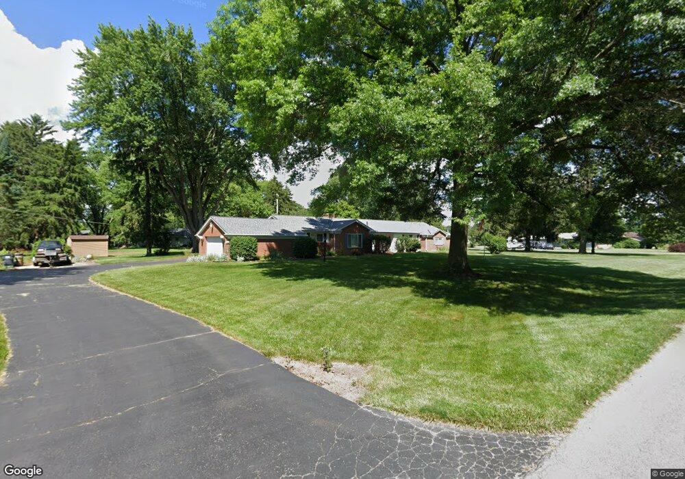 4660 Wingate Rd, Columbus, OH 43232 - photo 1