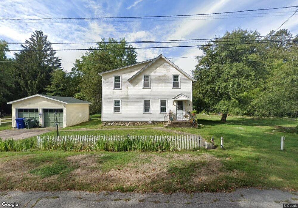 18 Hawley St, Pawcatuck, CT 06379 - photo 1