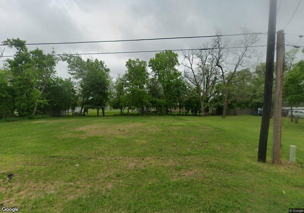 3211 Nolan Ave, Bay City, TX 77414 - photo 1