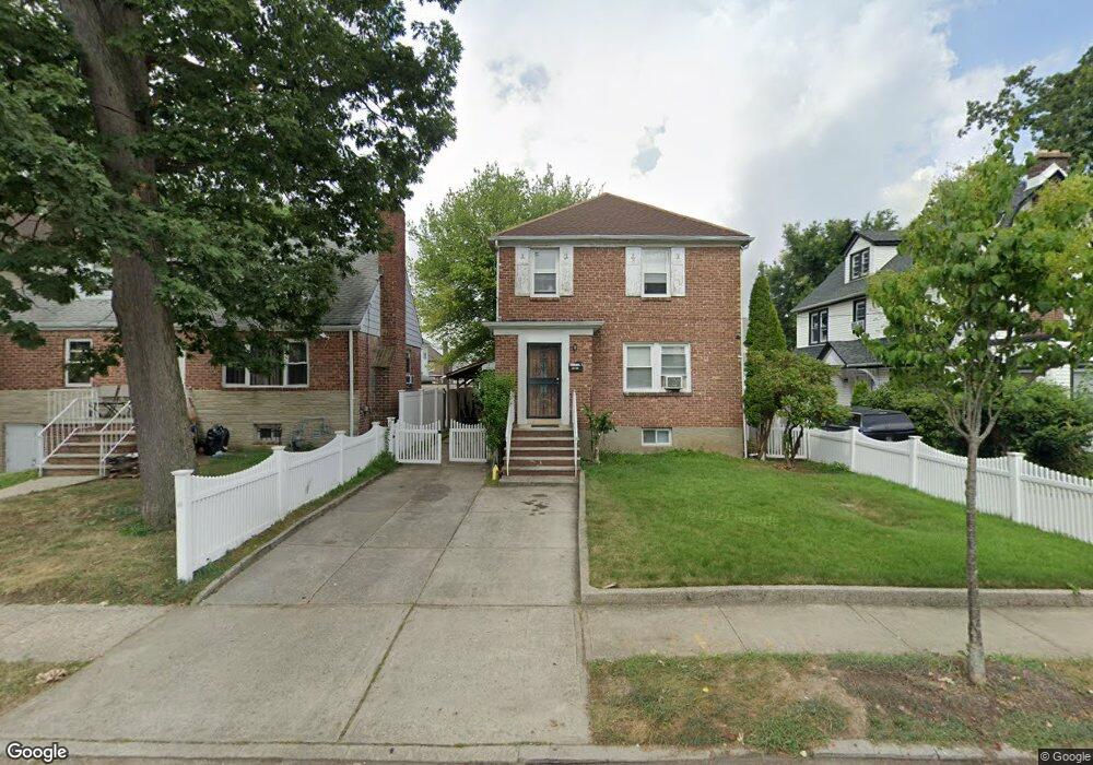 4722 163rd St, Flushing, NY 11358 - photo 1